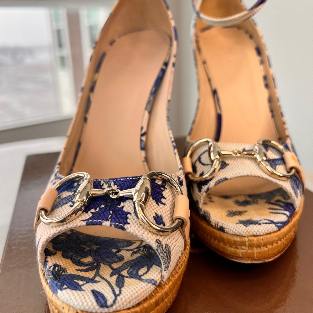 Gucci Blue Floral Canvas Wedge Sandals with Gold Hardware